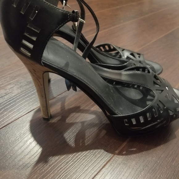 Heels Lot - Picture 4 of 7